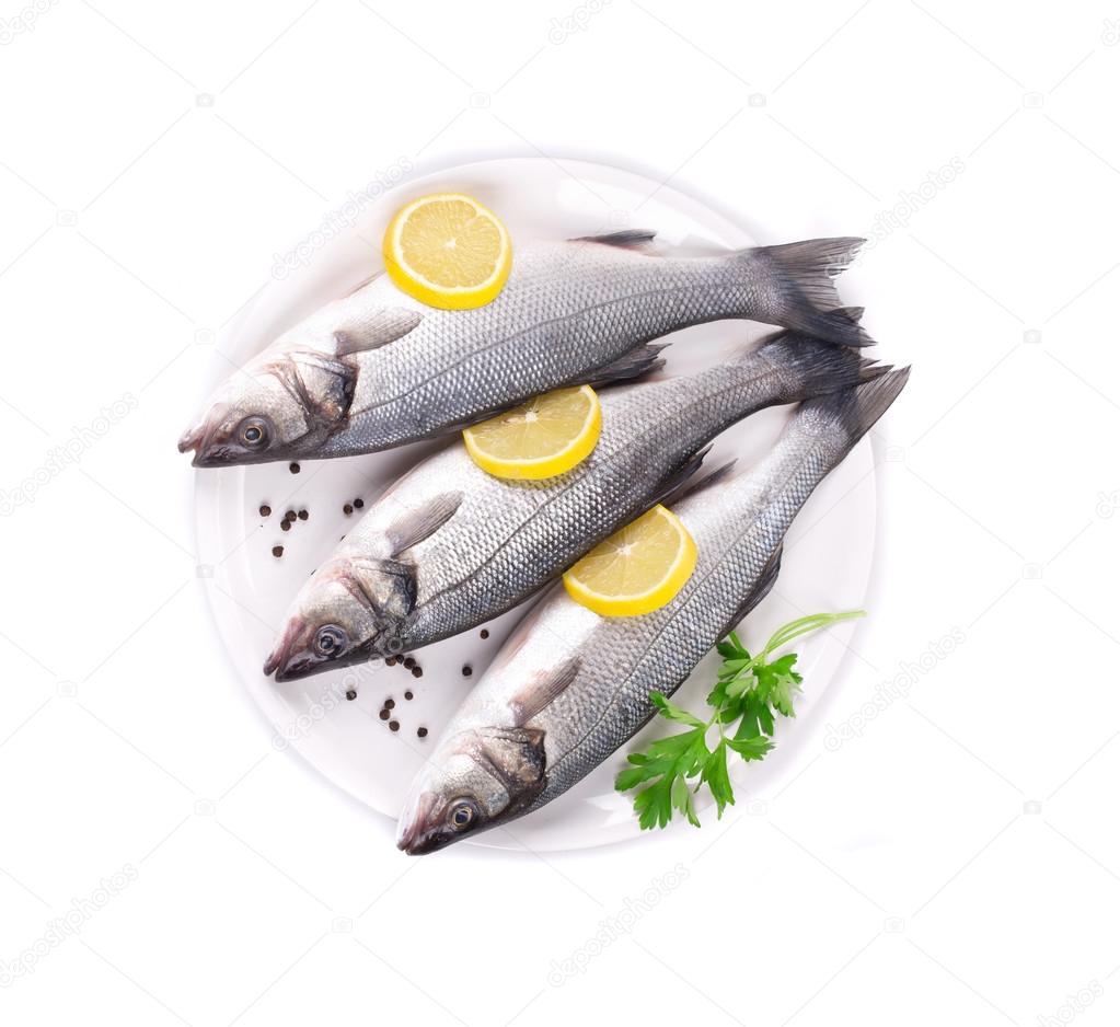 Fresh sea bass with lemon