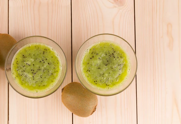 Kiwi vruchten in glas. — Stockfoto