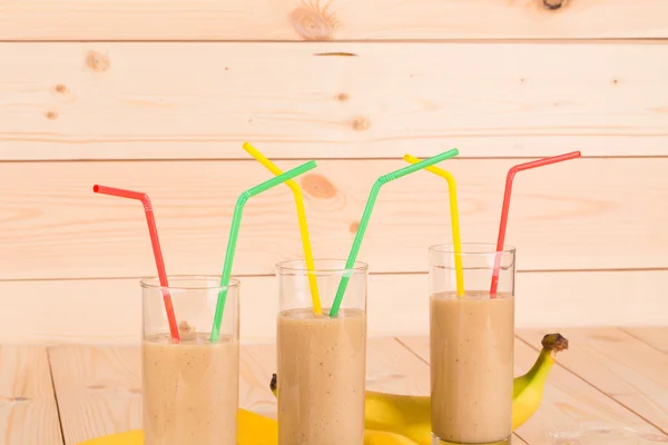 Banana fresh with straw. — Stock Photo, Image