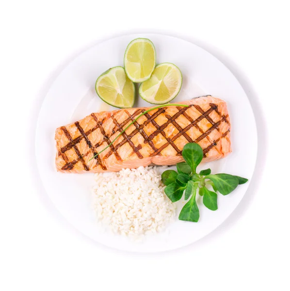 Relleno de salmón a la parrilla con risotto . —  Fotos de Stock