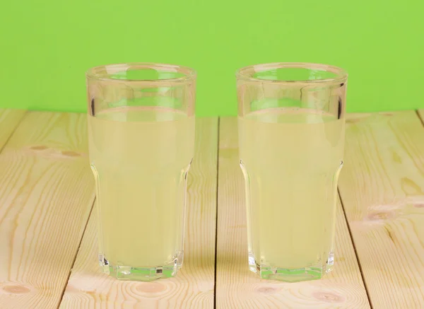 Glas med saft — Stockfoto