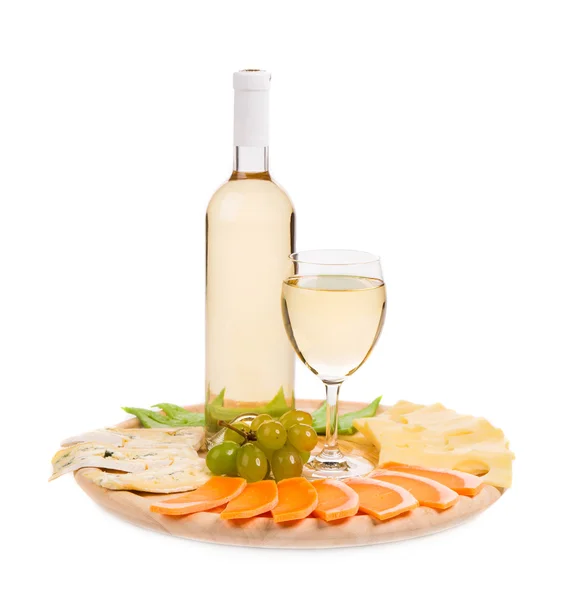Valkoinen viini ja juusto — kuvapankkivalokuva