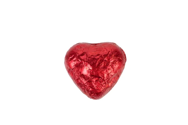 Dulces Corazón Chocolate Envueltos Papel Aluminio Rojo Aislado Sobre Fondo —  Fotos de Stock