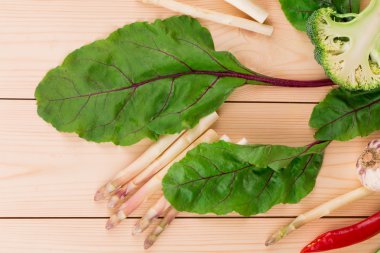 çeşitli taze sebze.