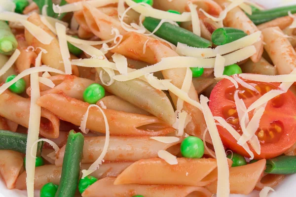 Pasta with french beans and parmesan. — Stock Photo, Image