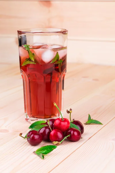 Batido de cereja — Fotografia de Stock