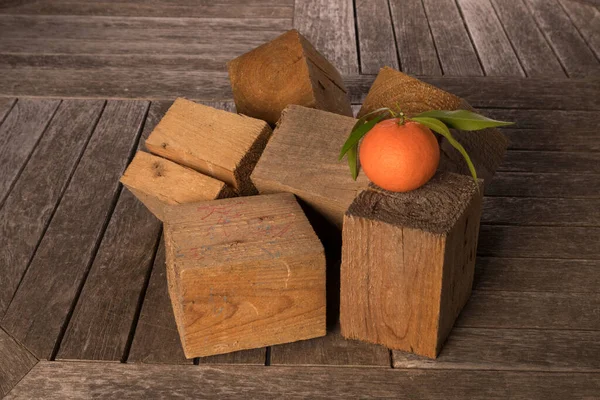 Still Life Tangerine Wooden Cubes Located Wooden Surface Close — 图库照片