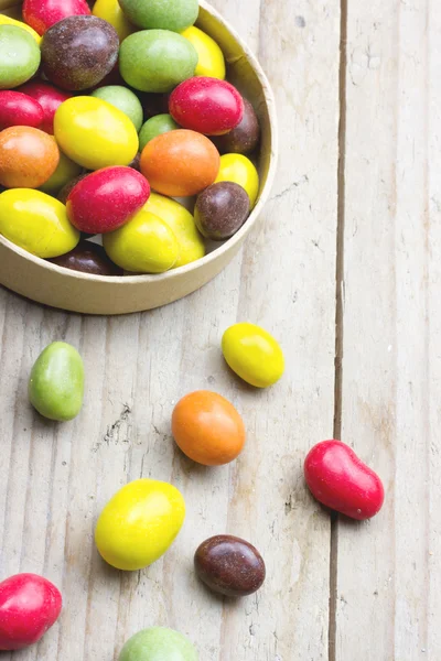 Cacahuètes chocolat colorées — Photo