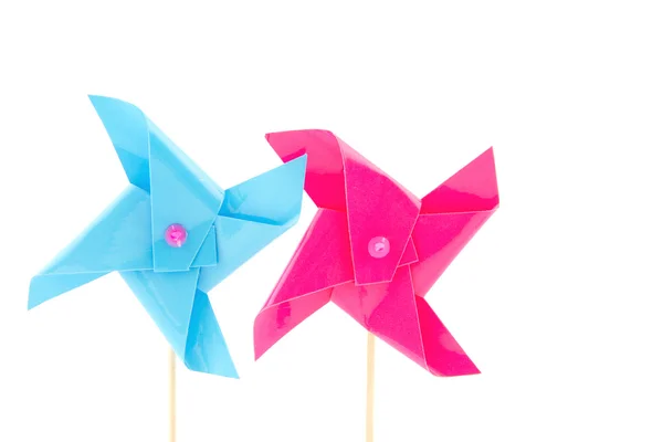 Azul e rosa moinhos de vento brinquedos — Fotografia de Stock