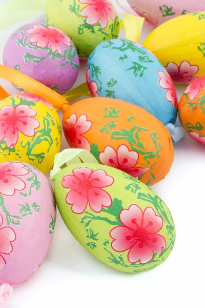 Ovos de Páscoa decorativos coloridos pastel — Fotografia de Stock