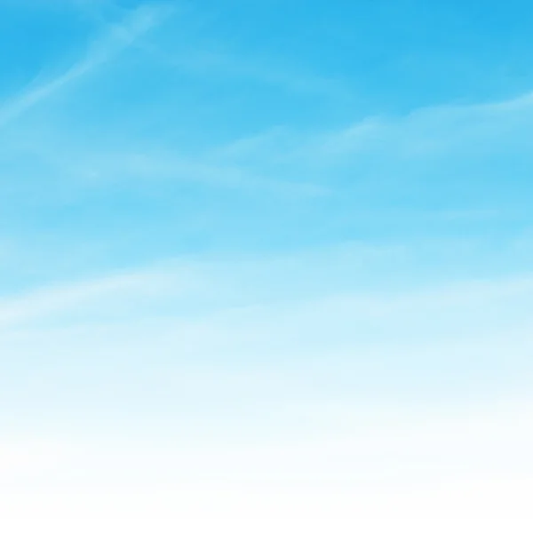 Фон голубого неба с пространством для текста — стоковое фото
