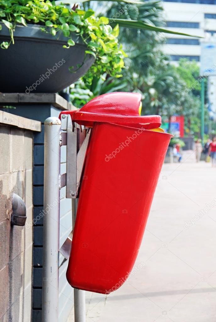 Garbage bin. Garbage disposal street bin