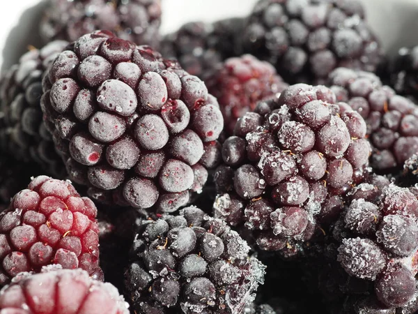 Frozen Ripe Blackberries Close — Stock Photo, Image