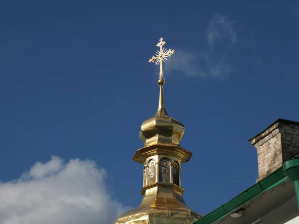 Croce Sulla Cupola Della Chiesa Ortodossa — Foto Stock