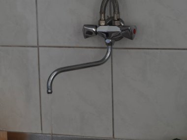 Faucet for washing hands and dishes in the campsite