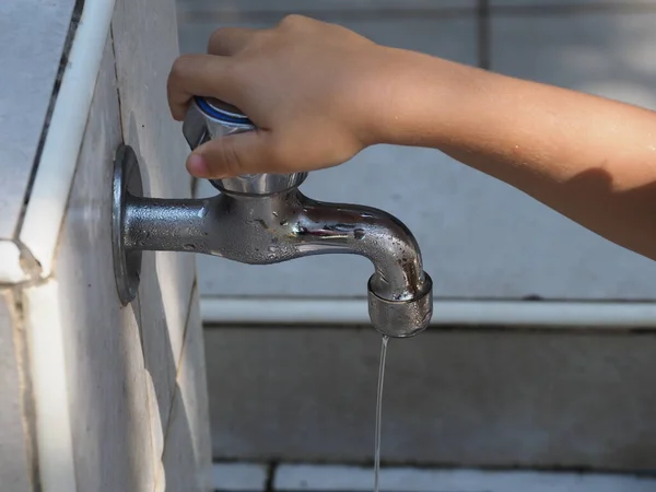Close Small Water Faucet Washing Hands Campsite Seashore — стоковое фото