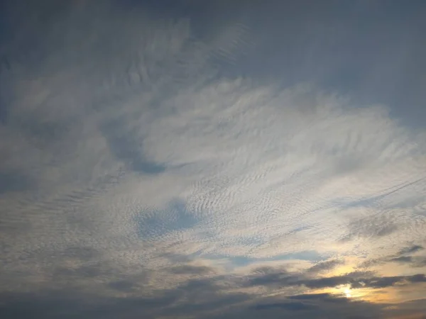 Sunset Light Gray Clouds Glimpses Blue Sky — Stock Photo, Image