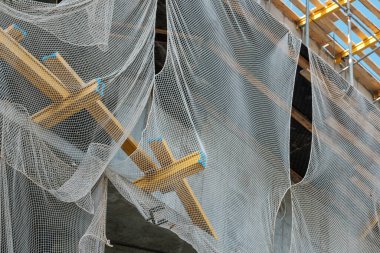 İnşaatta kullanılan koruyucu yapı ağı