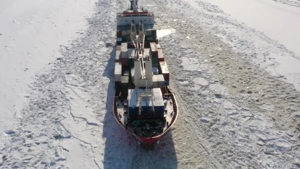 Arkhangelsk Oroszország Március 2021 Hajó Mozog Jég Csatorna Folyón — Stock videók