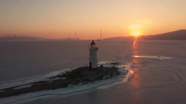 Sea Lighthouse Stone Spit Tokarevskaya Koshka Winter Vladivostok Russia Top — Stock Video