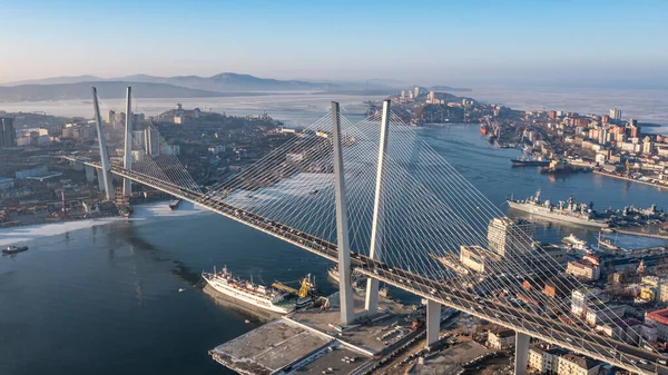 Владивосток Росія Січня 2022 Вид Міста Моста Через Затоку Золотого Стокова Картинка