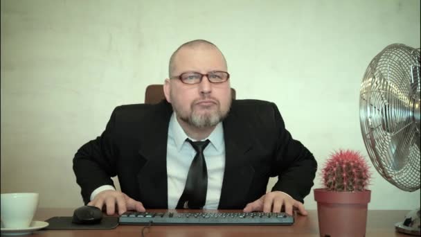 Man Comically Portrays Work Businessman Reads Text Types Keyboard Timelapse — Stock Video