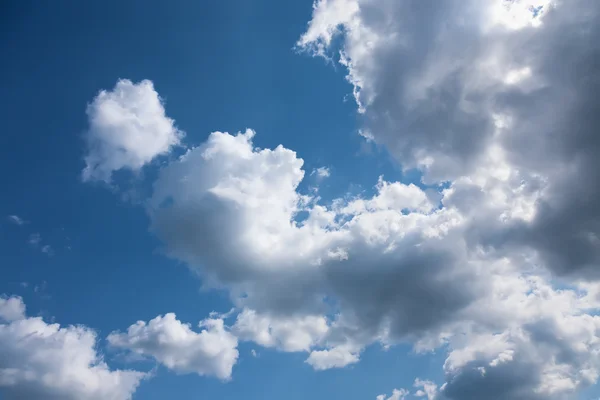 Sky with clouds in unpolluted areas — Stock Photo, Image