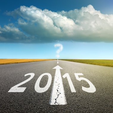 2015 için bir boş asfalt yolda ileri sürüş