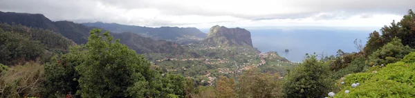 Panoramę Porto da Cruz, Madeyra — Zdjęcie stockowe