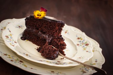 çikolatalı kek