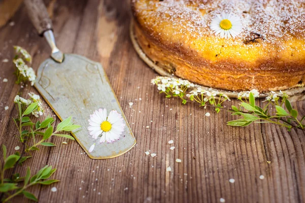 Pie on wooden table — Stock Photo, Image