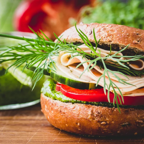 Tasty wholemeal burger — Stock Photo, Image