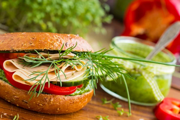 Tasty wholemeal burger — Stock Photo, Image