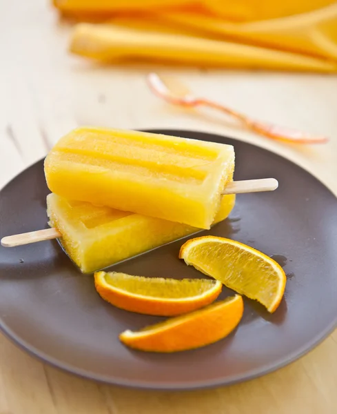 Homemade Orange ice popsicles — Stock Photo, Image