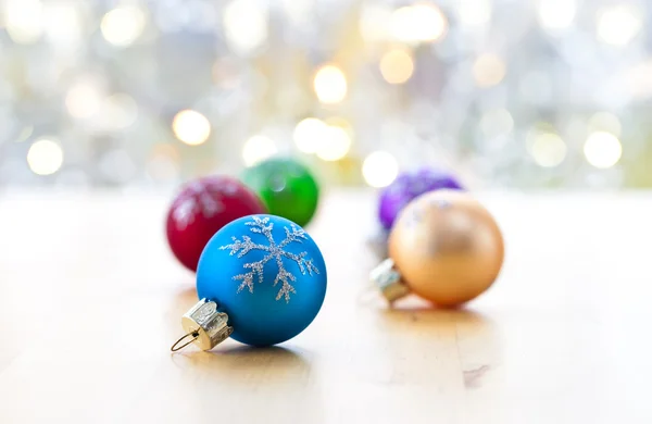 Kleurrijke kerstballen — Stockfoto