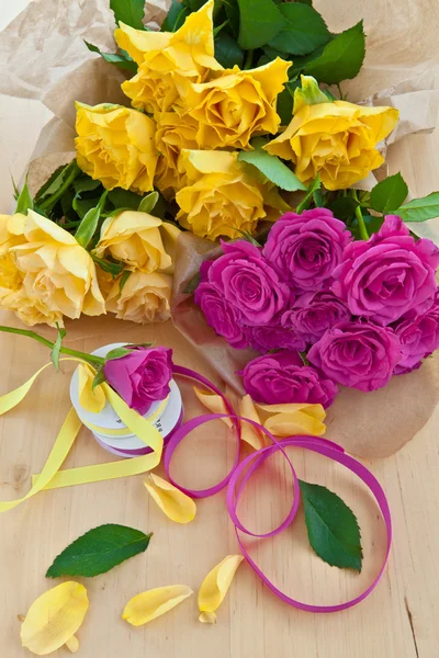 Fresh colorful roses — Stock Photo, Image