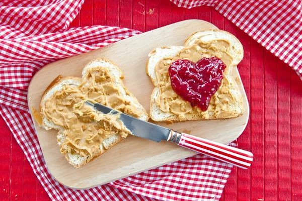 Brioche with peanutbutter — Stock Photo, Image