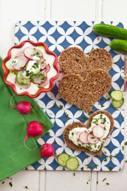 Kepekli ekmek makarna