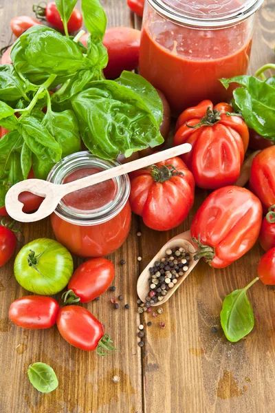 Salsa de tomate casera — Foto de Stock