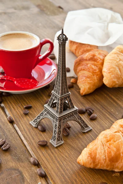 Coffee and croissants — Stock Photo, Image