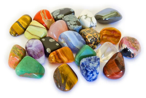 Piedras coloridas aisladas — Foto de Stock