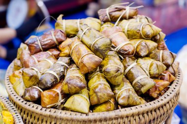 yapışkan pirinç ile muz