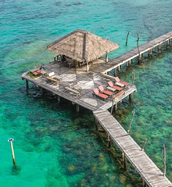 Wooden beach bar in sea and hut on pier in koh Mak island, Trat, Thailand — Stock Photo, Image