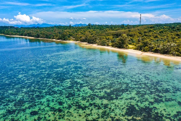 Koh Mak île tropicale et sa plage paradisiaque près de koh Chang, Trat, Thaïlande — Photo