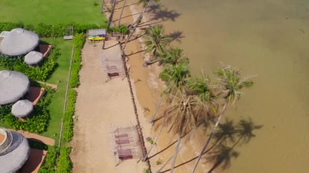 Koh Mak tropische eiland, paradijs strand en resort, in de buurt van Koh Chang, Trat, Thailand — Stockvideo