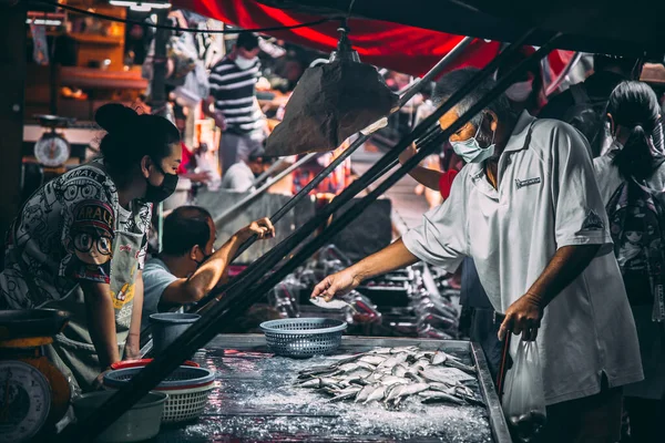Maeklong Tren Pazarı, Talad Rom Hub, Ratchaburi, Tayland