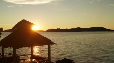 Koh Mak gün batımı, Trat, Tayland 'da Koh Chang yakınlarında.