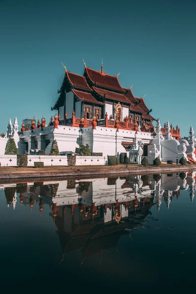 Kraliyet Parkı Rajapruek, Botanik bahçesi ve Chiang Mai, Tayland 'daki pavyon.
