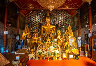  Chiang Mai, Tayland 'daki Wat Phra Doi Suthep tapınağının havadan görünüşü