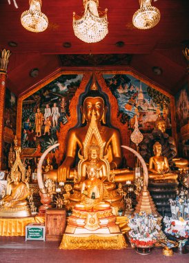  Chiang Mai, Tayland 'daki Wat Phra Doi Suthep tapınağının havadan görünüşü